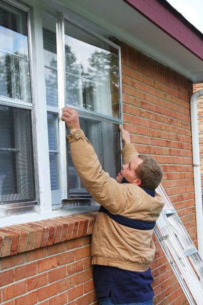 Storm Windows Replacement in Pearland